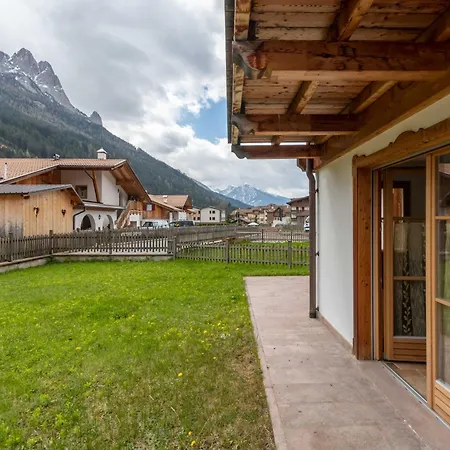 Casa De La Veisc Pozza di Fassa