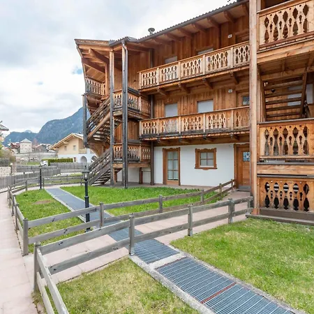 Casa De La Veisc * Pozza di Fassa